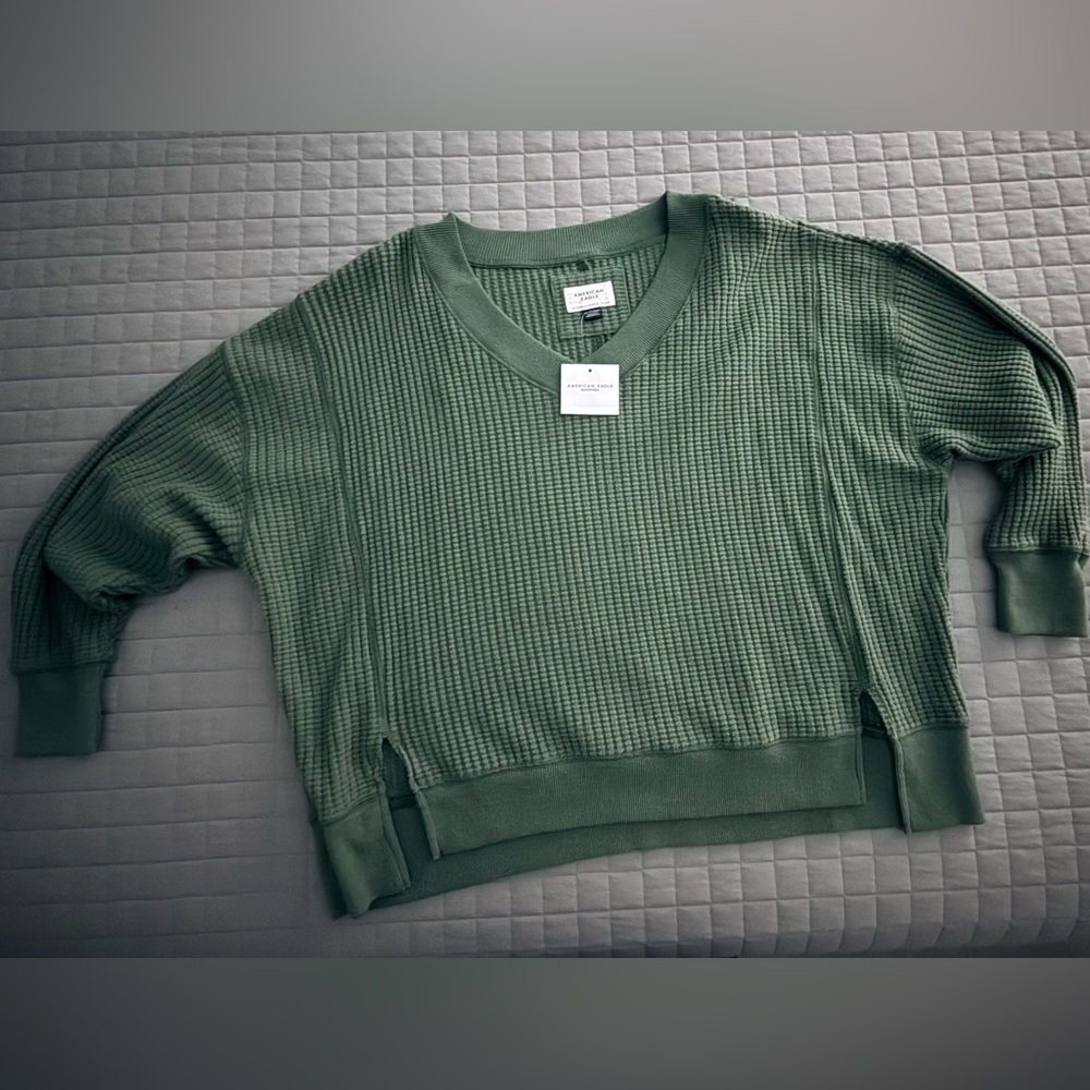 American Eagle Outfitters Green V-Neck Sweater